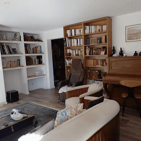 Holiday home Spacious House With Pool In Cabasson Bormes-les-Mimosas