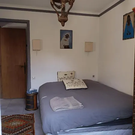 Holiday home Spacious House With Pool In Cabasson *